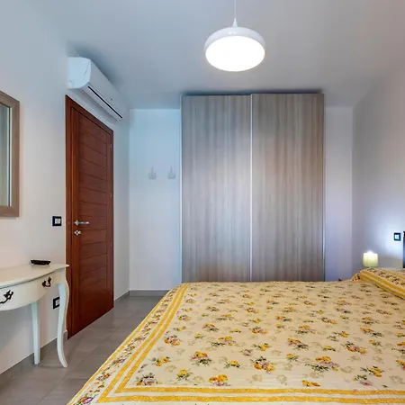 Apartamento Mediterraneo *